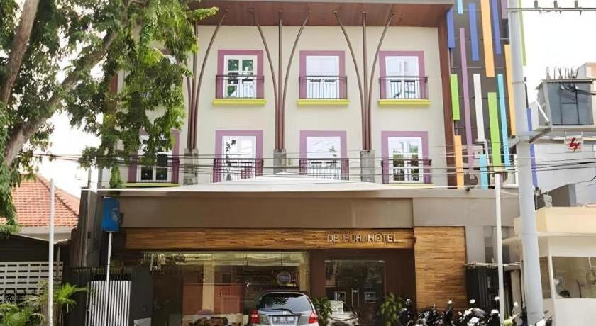 Life Puri Hotel Surabaya Gubeng Dış mekan fotoğraf
