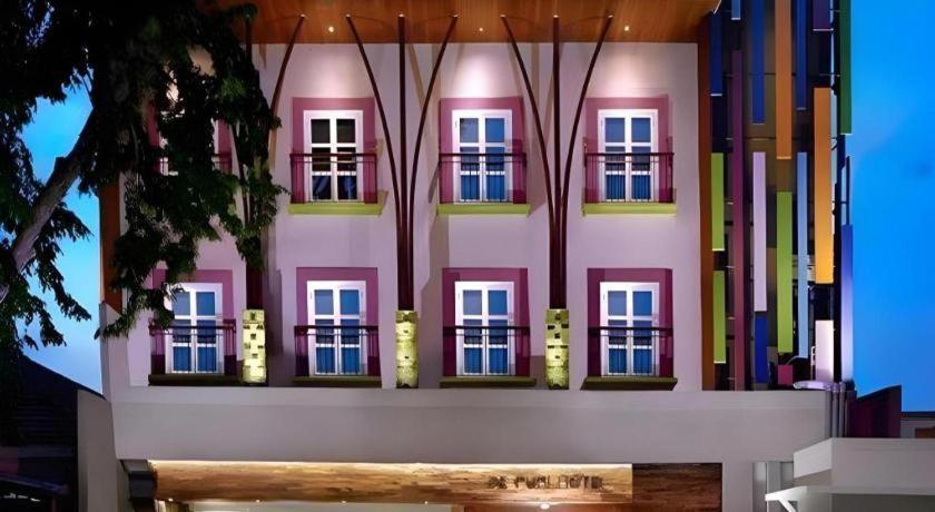 Life Puri Hotel Surabaya Gubeng Dış mekan fotoğraf