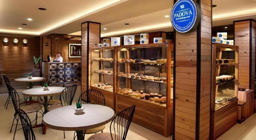 Life Puri Hotel Surabaya Gubeng Dış mekan fotoğraf